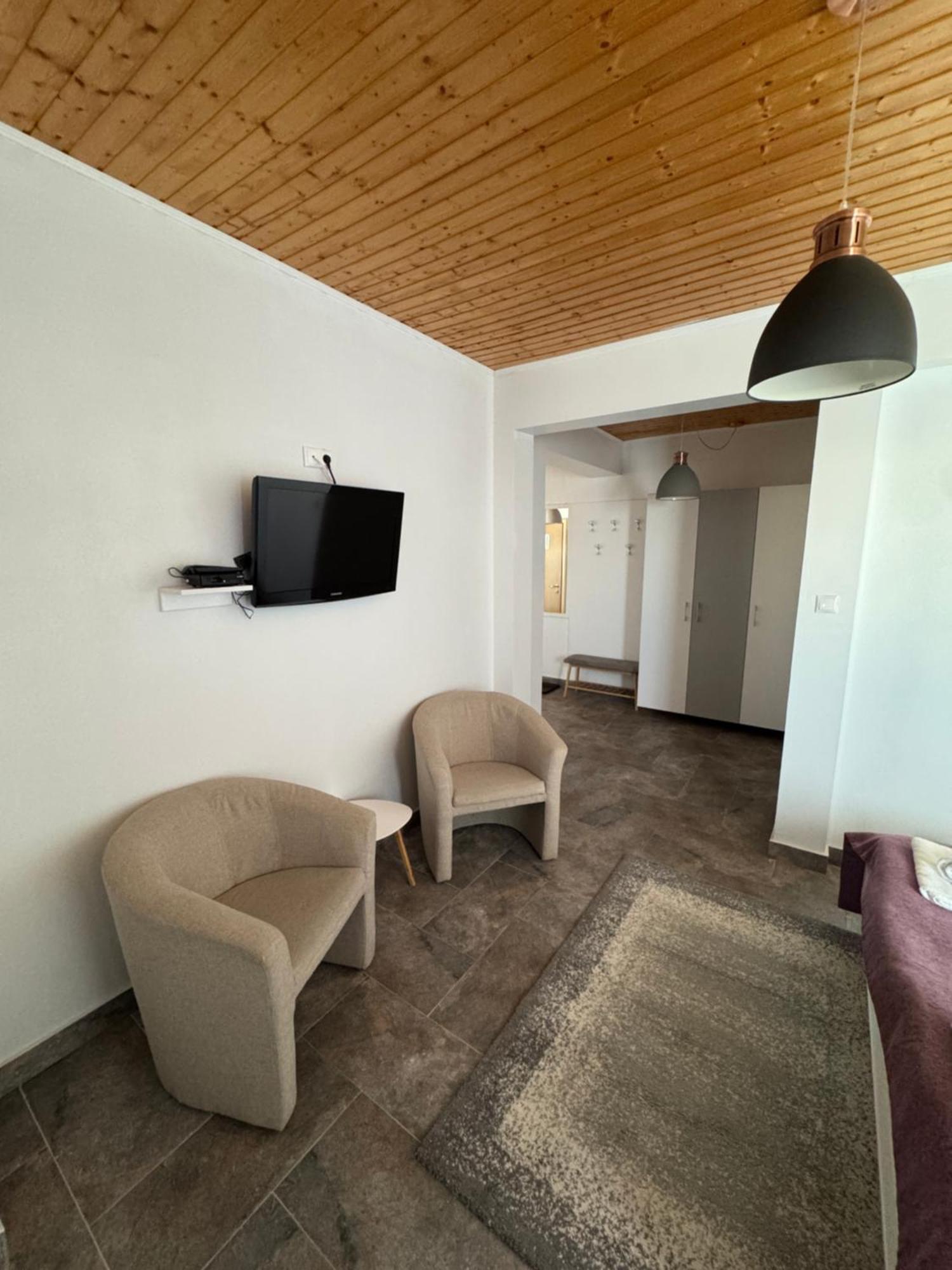 Păltiniş Red Family Apartments חדר תמונה